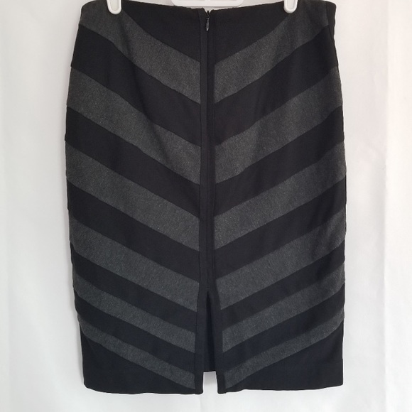 WHBM black and grey print, perfect condition S 8 - Picture 2 of 7